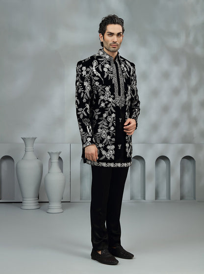Black Embroidered Indowestern | Virasana