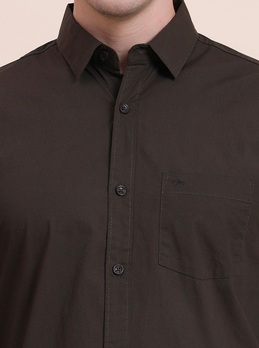 Olive Brown Solid Slim Fit Casual Shirt | JadeBlue