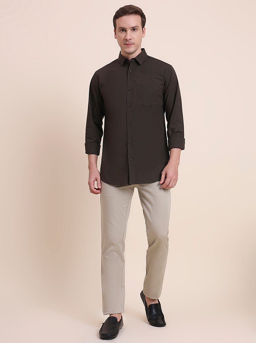 Olive Brown Solid Slim Fit Casual Shirt | JadeBlue