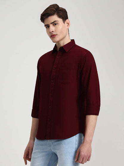 Maroon Solid Slim Fit Casual Shirt | Greenfibre