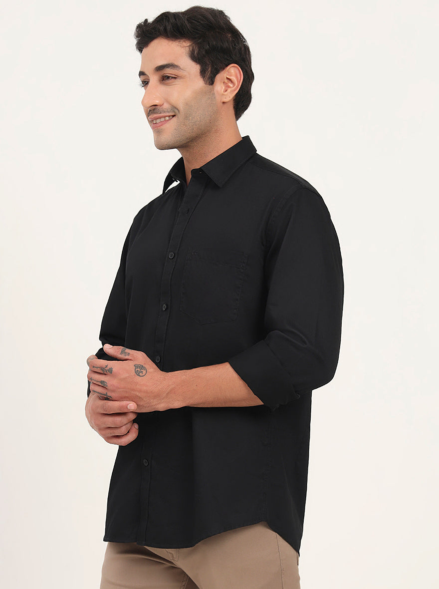 Black Solid Slim Fit Casual Shirt | JadeBlue