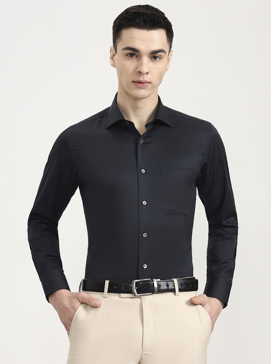 Black & Green Solid Slim Fit Formal Shirt | JadeBlue Super Luxe