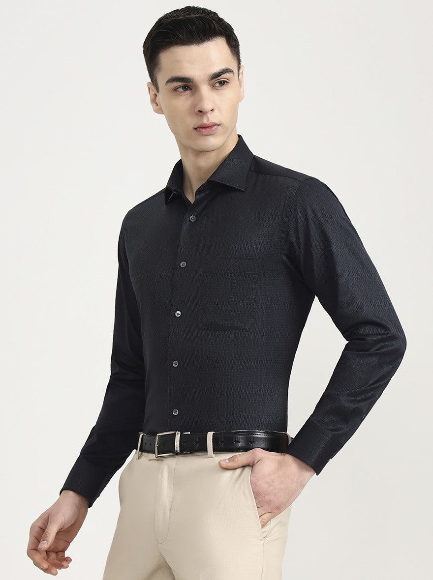 Black & Green Solid Slim Fit Formal Shirt | JadeBlue Super Luxe