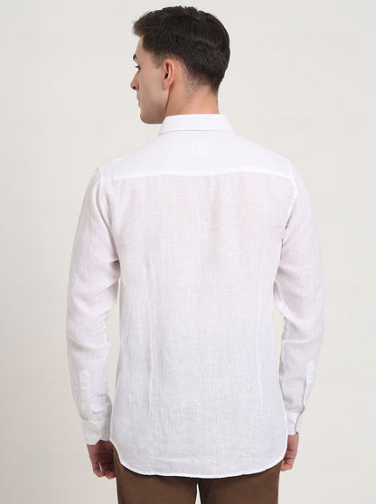 White Solid Slim Fit Casual Shirt | JadeBlue