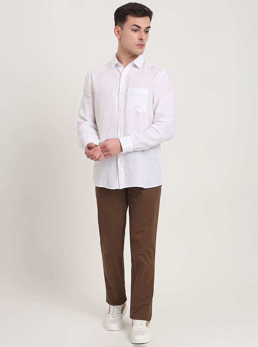 White Solid Slim Fit Casual Shirt | JadeBlue