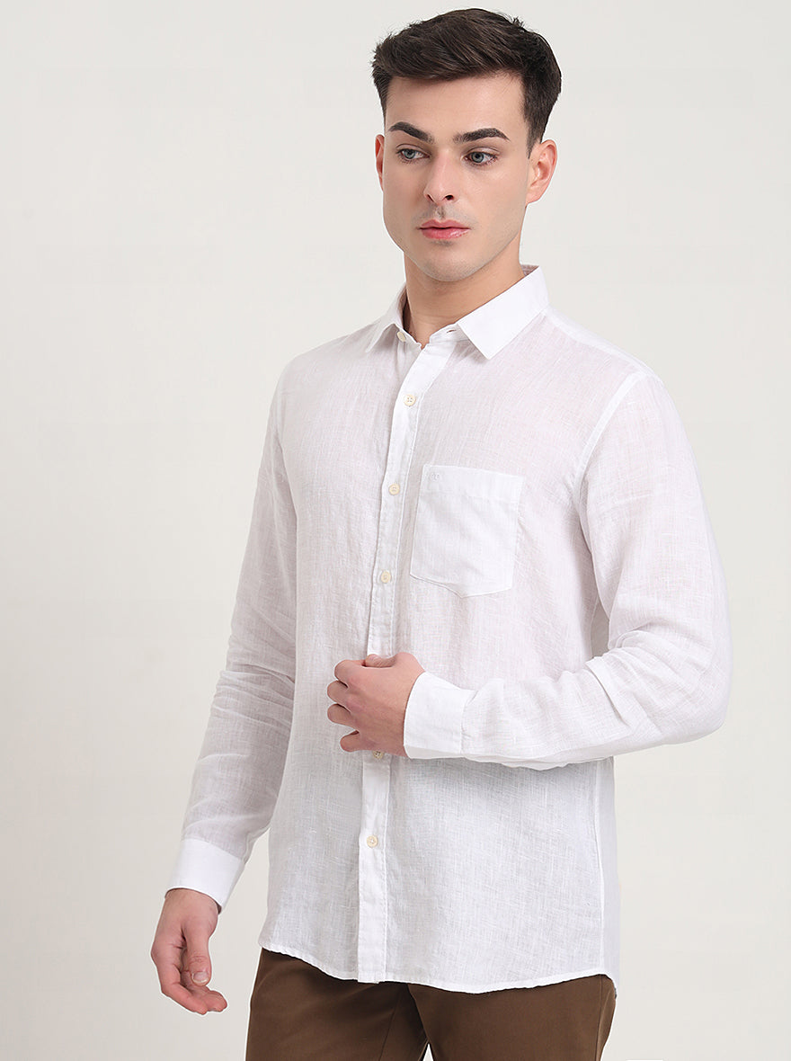 White Solid Slim Fit Casual Shirt | JadeBlue