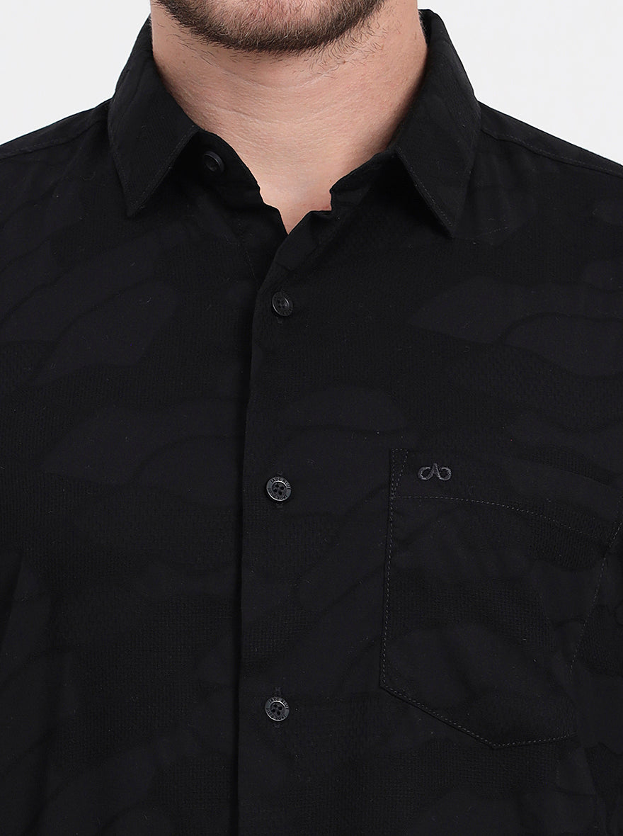 Black Solid Slim Fit Casual Shirt | JadeBlue