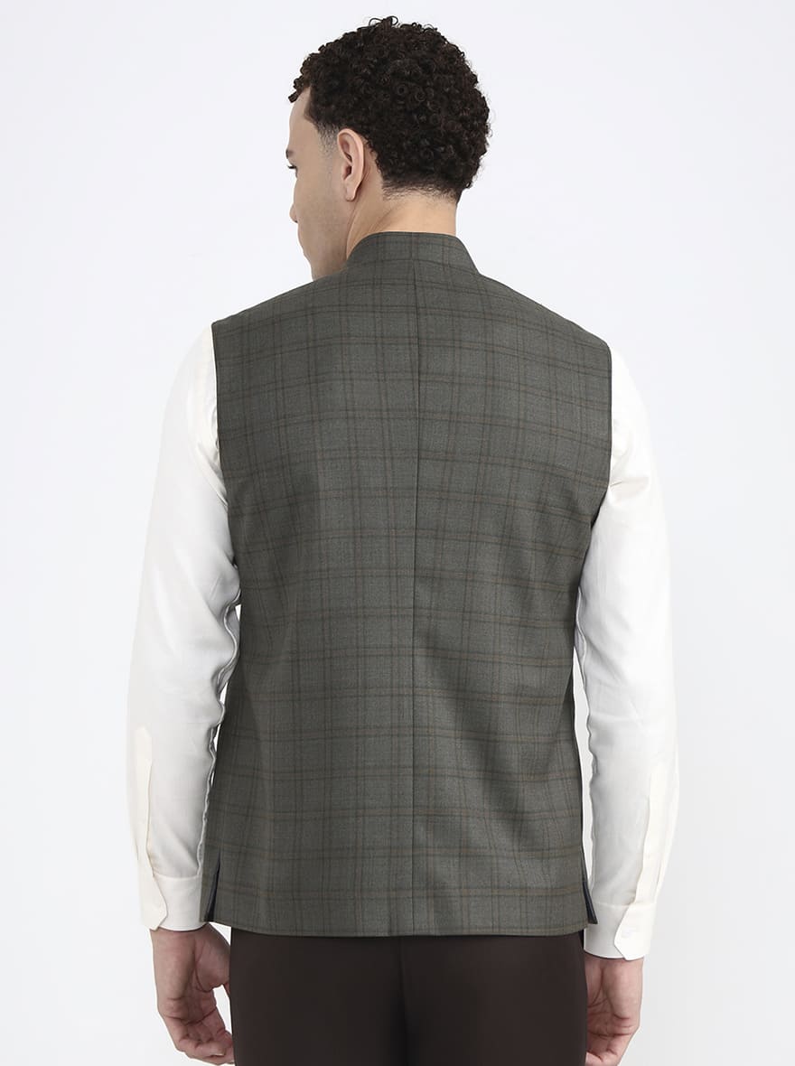 Brown Solid Regular Fit Modi Jacket | JB X JB