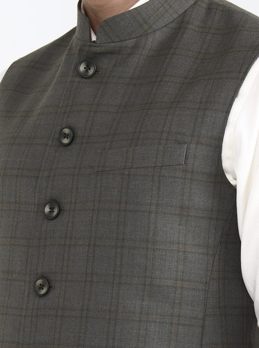 Brown Solid Regular Fit Modi Jacket | JB X JB