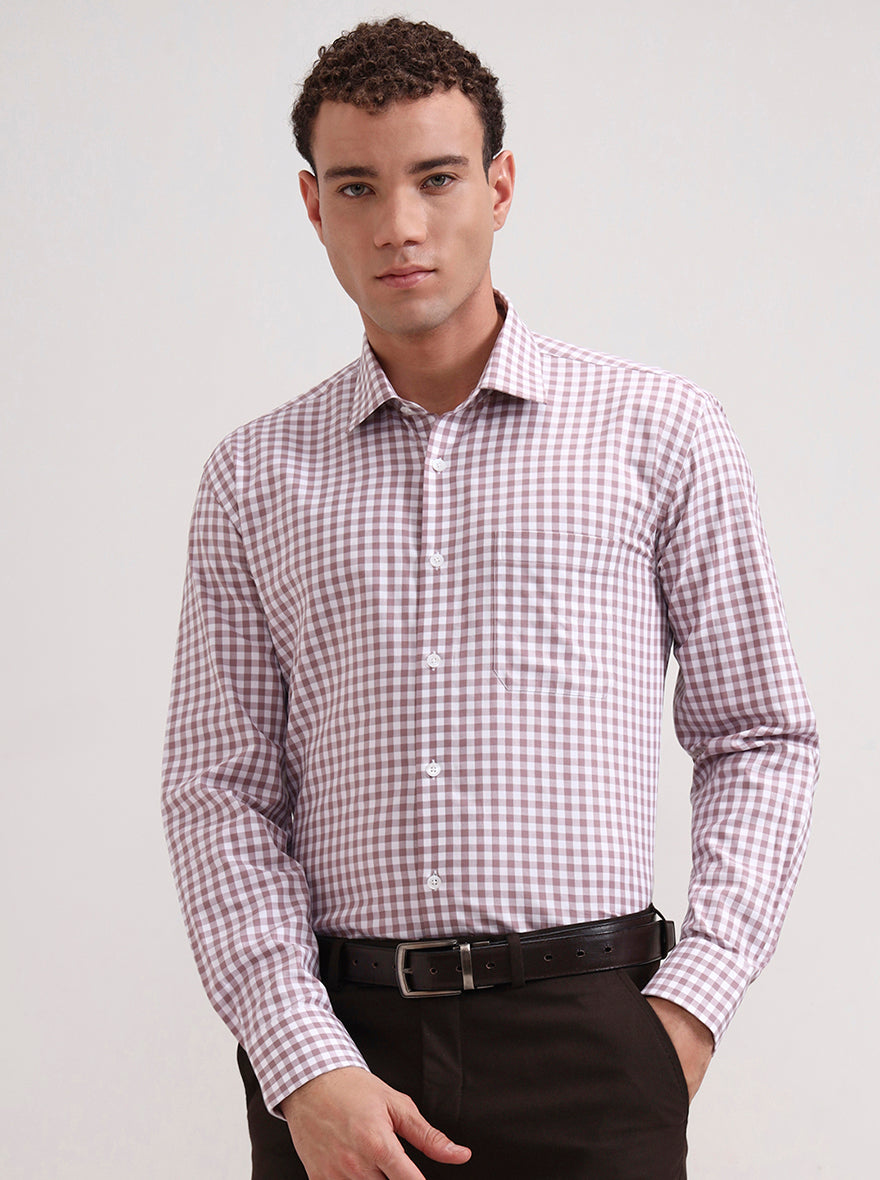 White & Dark Pink Checked Regular Fit Formal Shirt | JadeBlue
