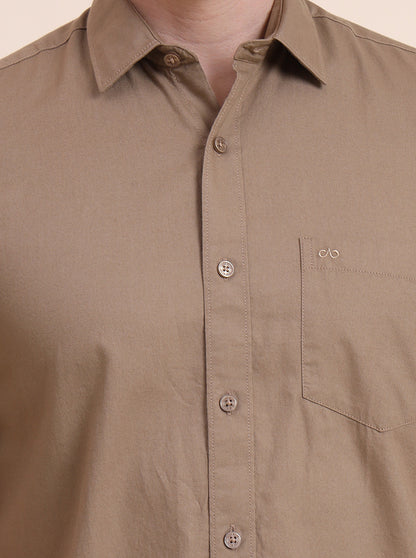 Brown Solid Tailored Fit Semi Casual Shirt | JadeBlue