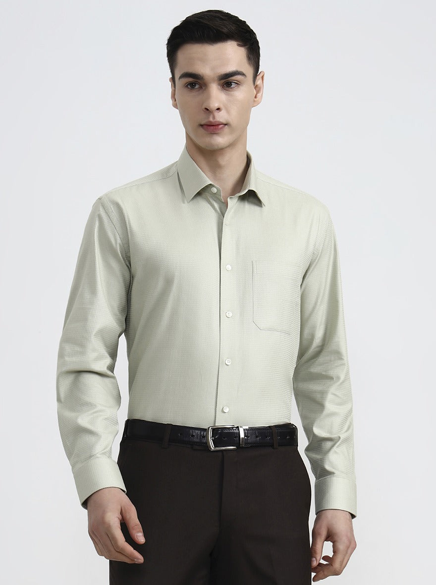 Pista Green Solid Regular Fit Formal Shirt | JadeBlue