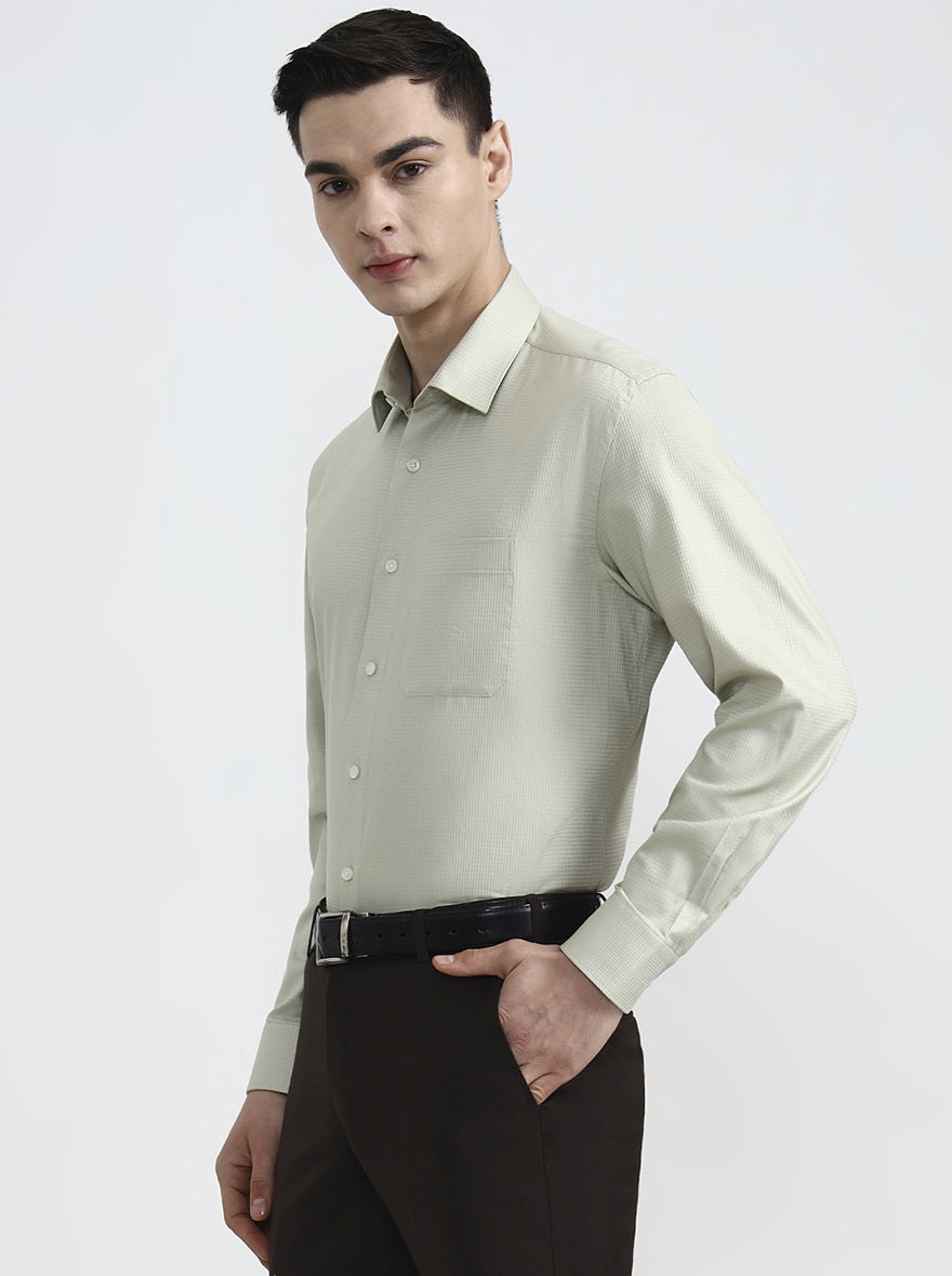 Pista Green Solid Regular Fit Formal Shirt | JadeBlue
