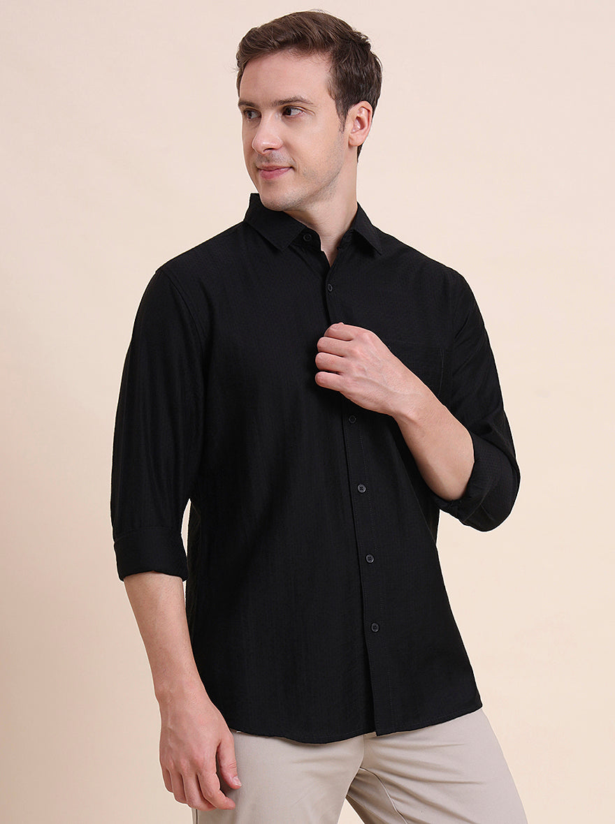 Black Solid Slim Fit Casual Shirt | JadeBlue