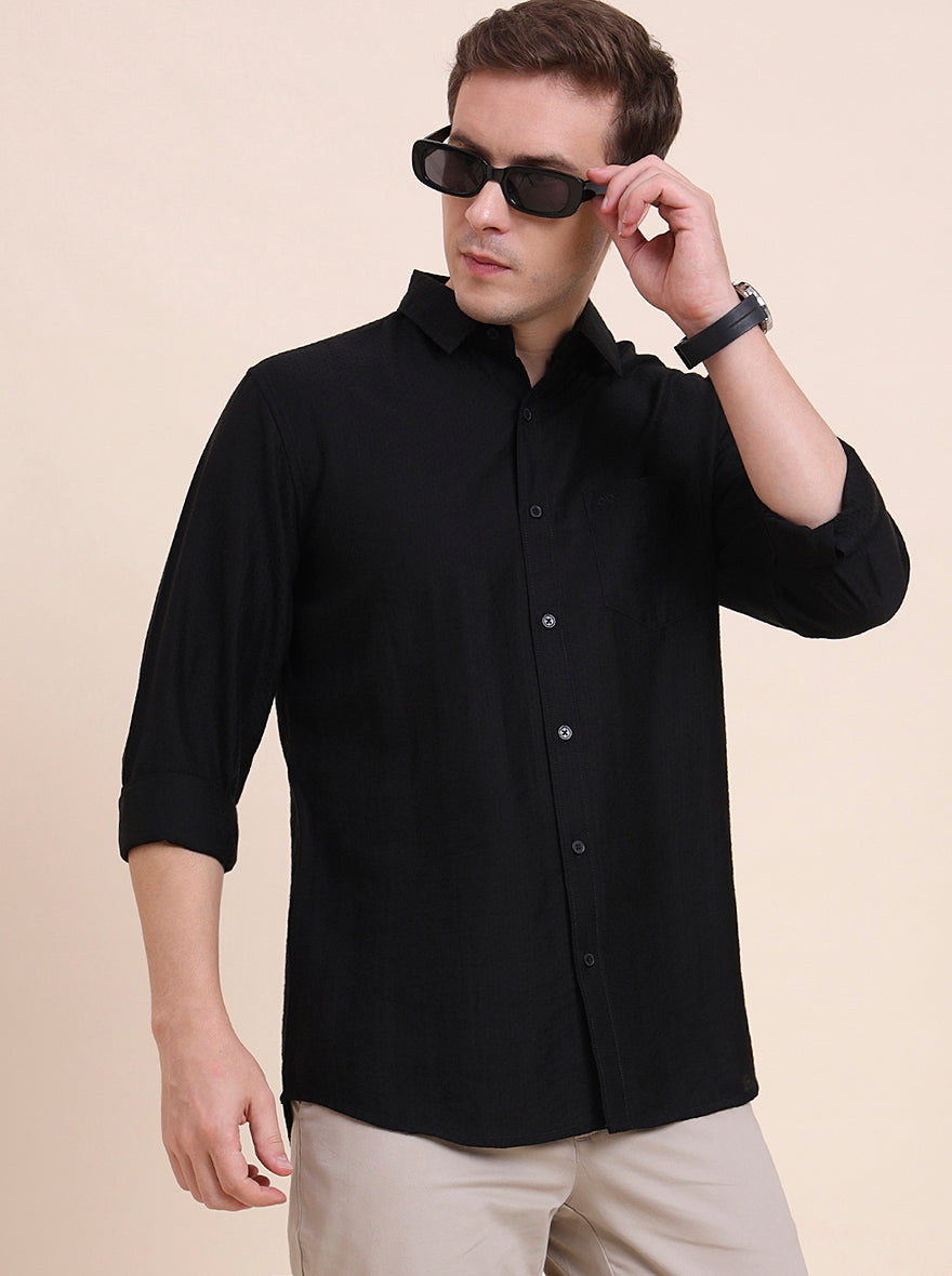 Black Solid Slim Fit Casual Shirt | JadeBlue