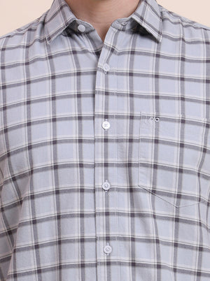 Light Blue Checked Tailored Fit Semi Casual Shirt | JadeBlue