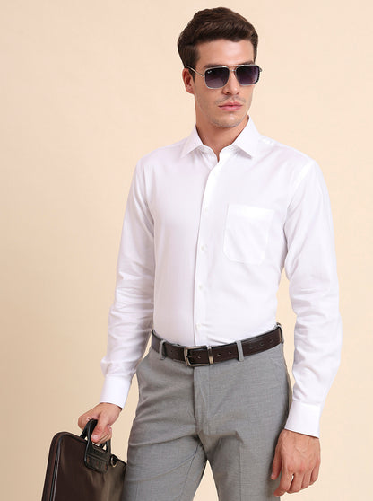 White Solid Regular Fit Formal Shirt | JadeBlue