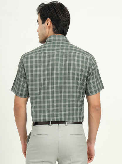 Light Green Solid Regular Fit Formal Shirt | Greenfibre
