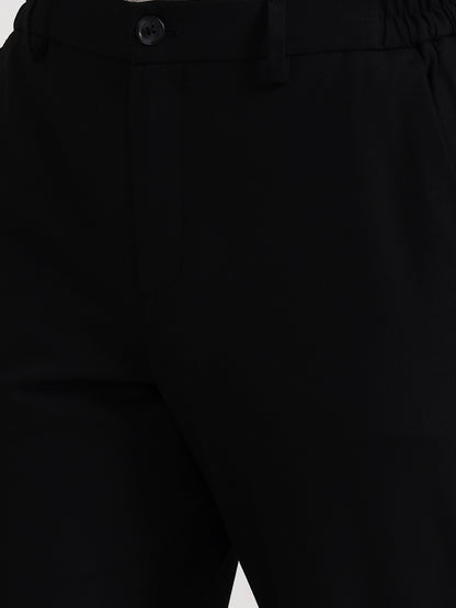 Black Solid Slim Fit Casual Trouser | JadeBlue
