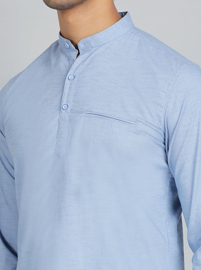 Blue Solid Slim Fit Casual Shirt | JadeBlue