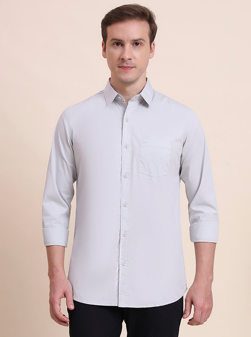 Light Grey Solid Slim Fit Casual Shirt | JadeBlue