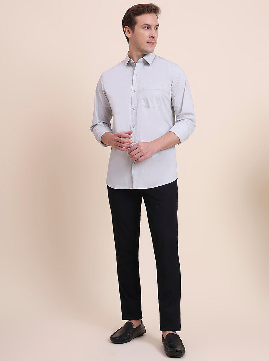 Light Grey Solid Slim Fit Casual Shirt | JadeBlue