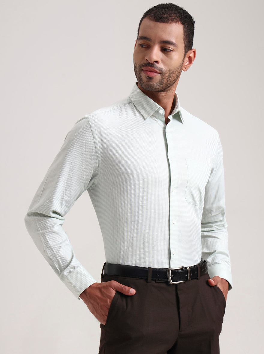 Pista Green Solid Regular Fit Formal Shirt | JadeBlue