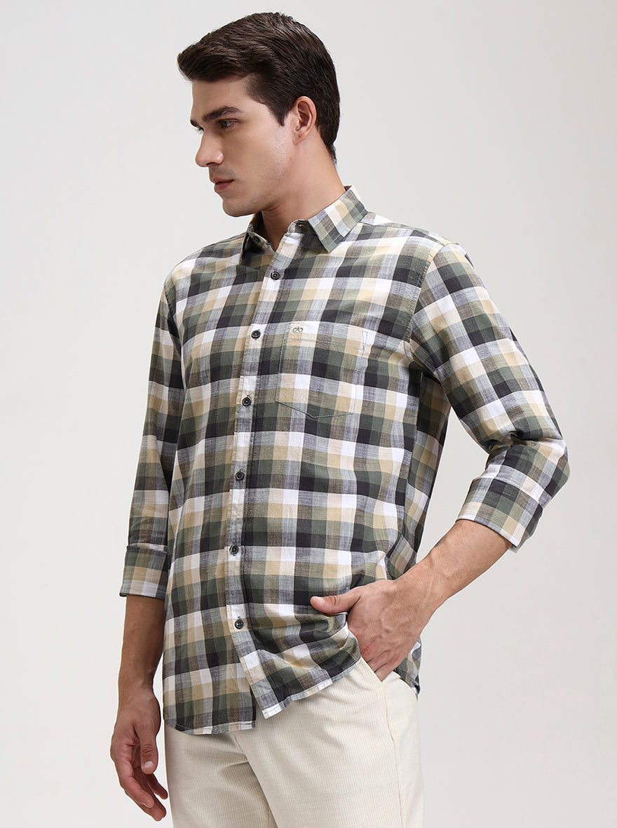 Light Green Checked Slim Fit Casual Shirt | JadeBlue