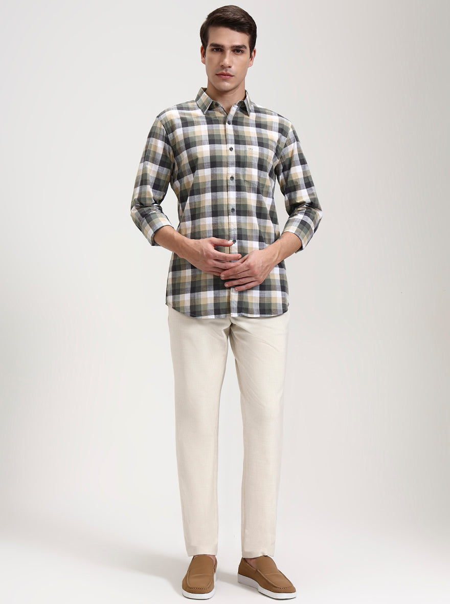 Light Green Checked Slim Fit Casual Shirt | JadeBlue