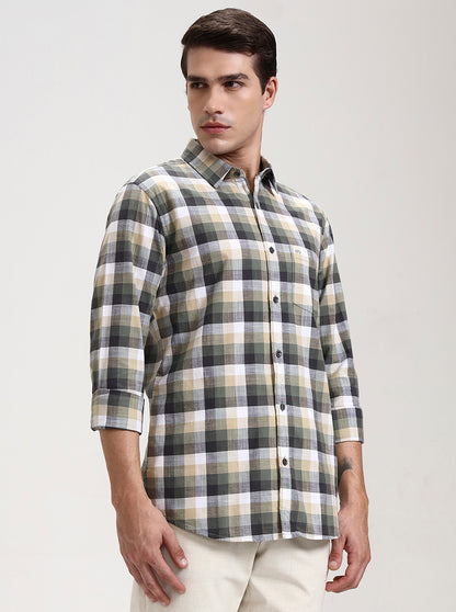 Light Green Checked Slim Fit Casual Shirt | JadeBlue