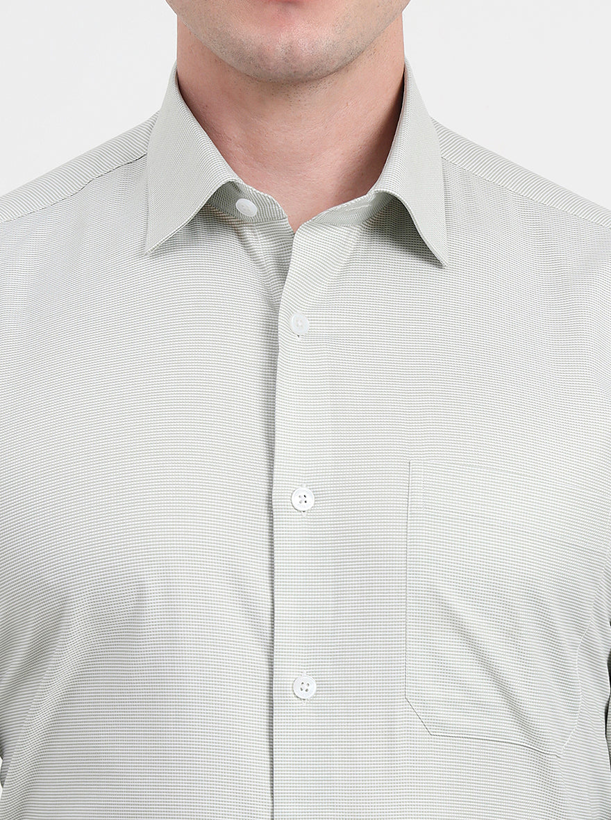 Pista Green Solid Regular Fit Formal Shirt | JadeBlue