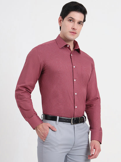 Maroon & Wight Checked Regular Fit Formal Shirt | JadeBlue