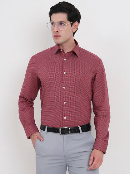 Maroon & Wight Checked Regular Fit Formal Shirt | JadeBlue