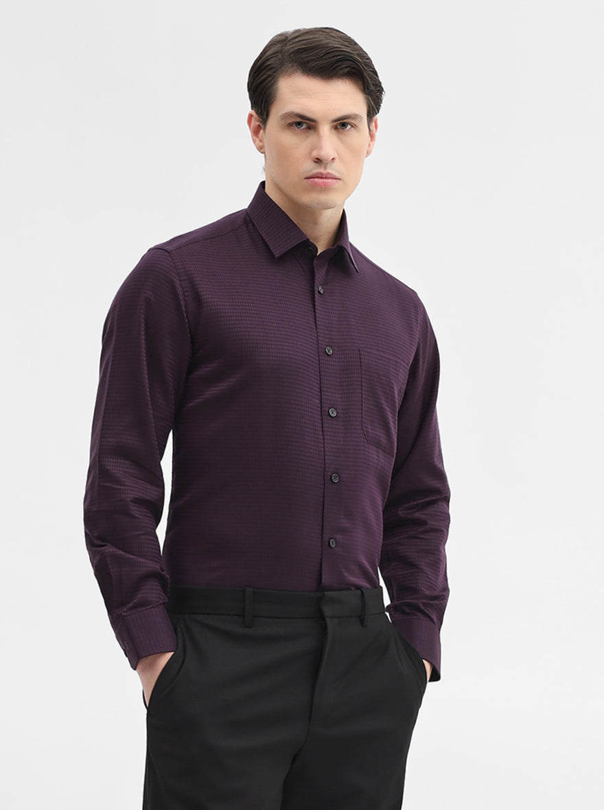Dark Purple Solid Regular Fit Formal Shirt | JadeBlue