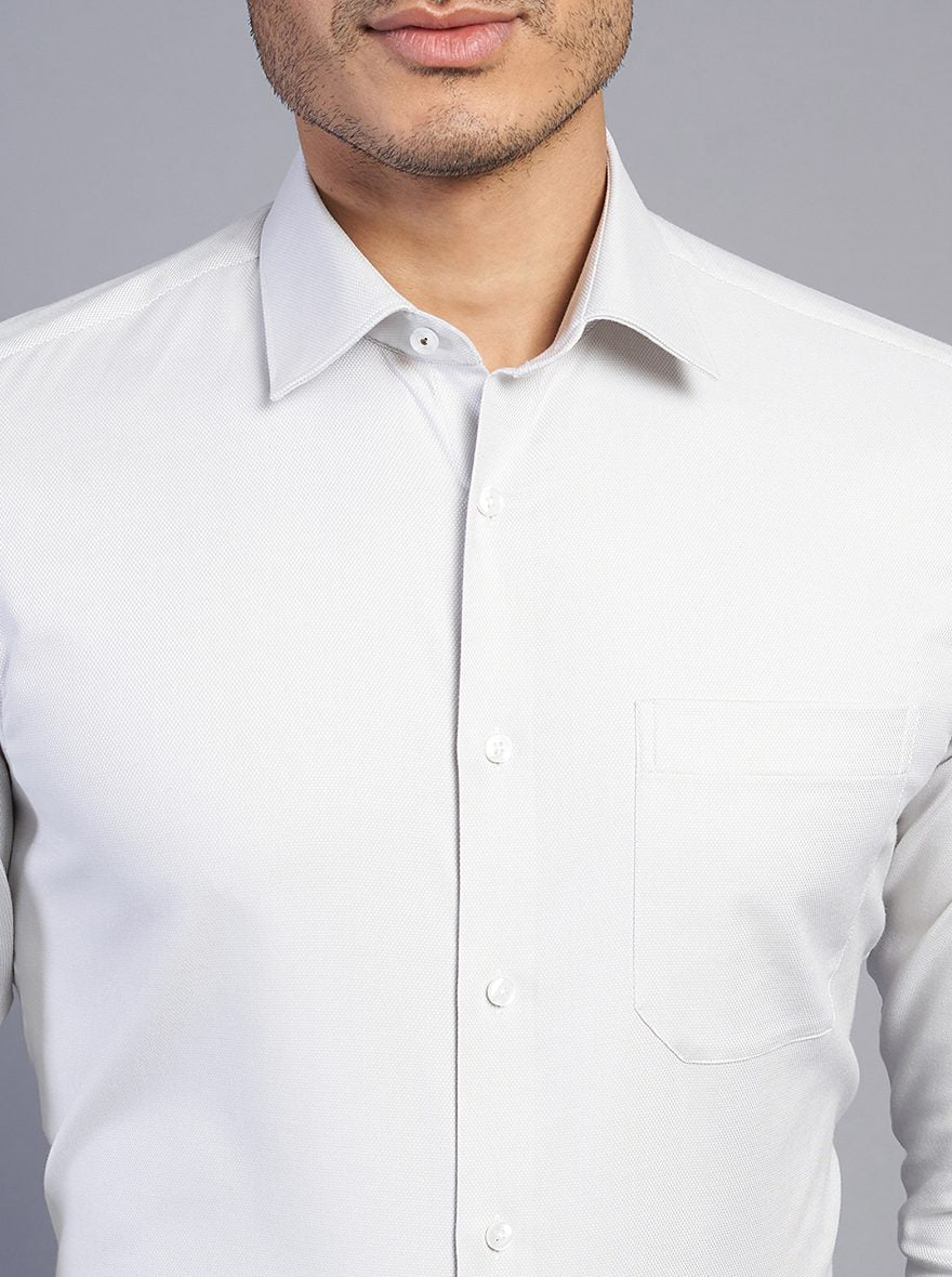 Light Grey Solid Slim Fit Formal Shirt | JadeBlue