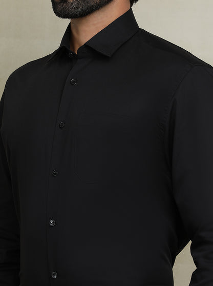 Black Solid Regular Fit Formal Shirt | JadeBlue