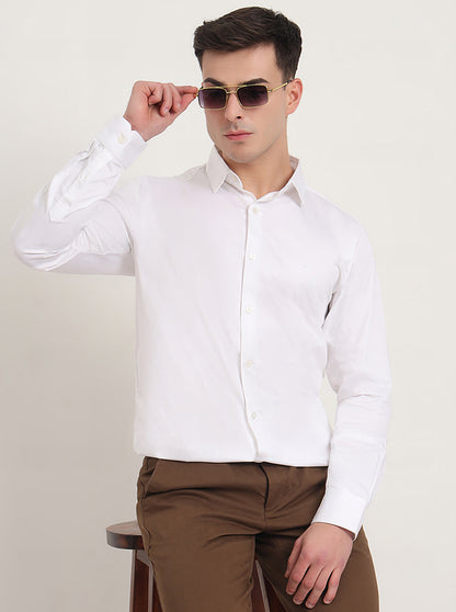 White Solid Slim Fit Casual Shirt | JadeBlue
