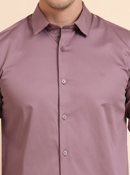 Violet Solid Slim Fit Casual Shirt | JadeBlue