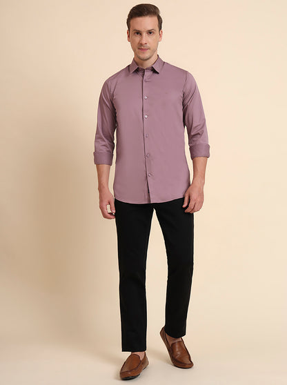 Violet Solid Slim Fit Casual Shirt | JadeBlue