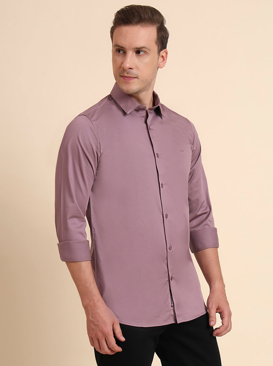 Violet Solid Slim Fit Casual Shirt | JadeBlue