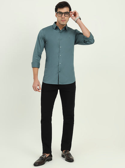 Saje Green Solid Slim Fit Casual Shirt | JadeBlue