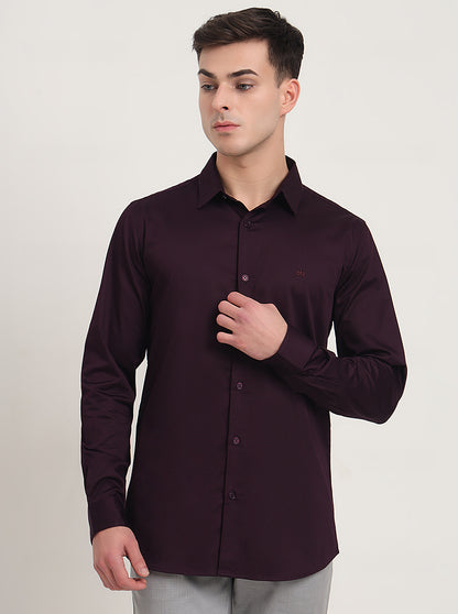 Wine Solid Slim Fit Casual Shirt | JadeBlue