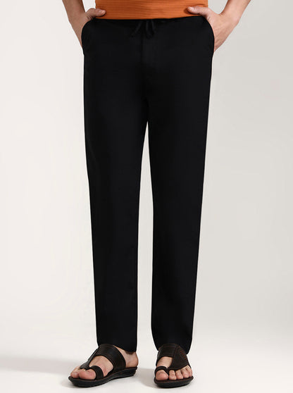 Black Solid Slim Fit Track Pant | JadeBlue