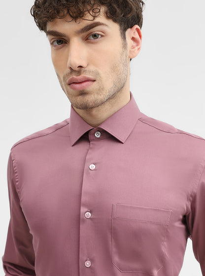 Carrot Pink Solid Regular Fit Formal Shirt | Metal