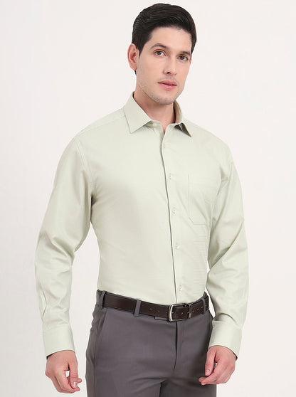Pista Green Solid Regular Fit Formal Shirt | JadeBlue
