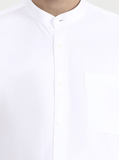 White Solid Regular Fit Formal Shirt | JadeBlue