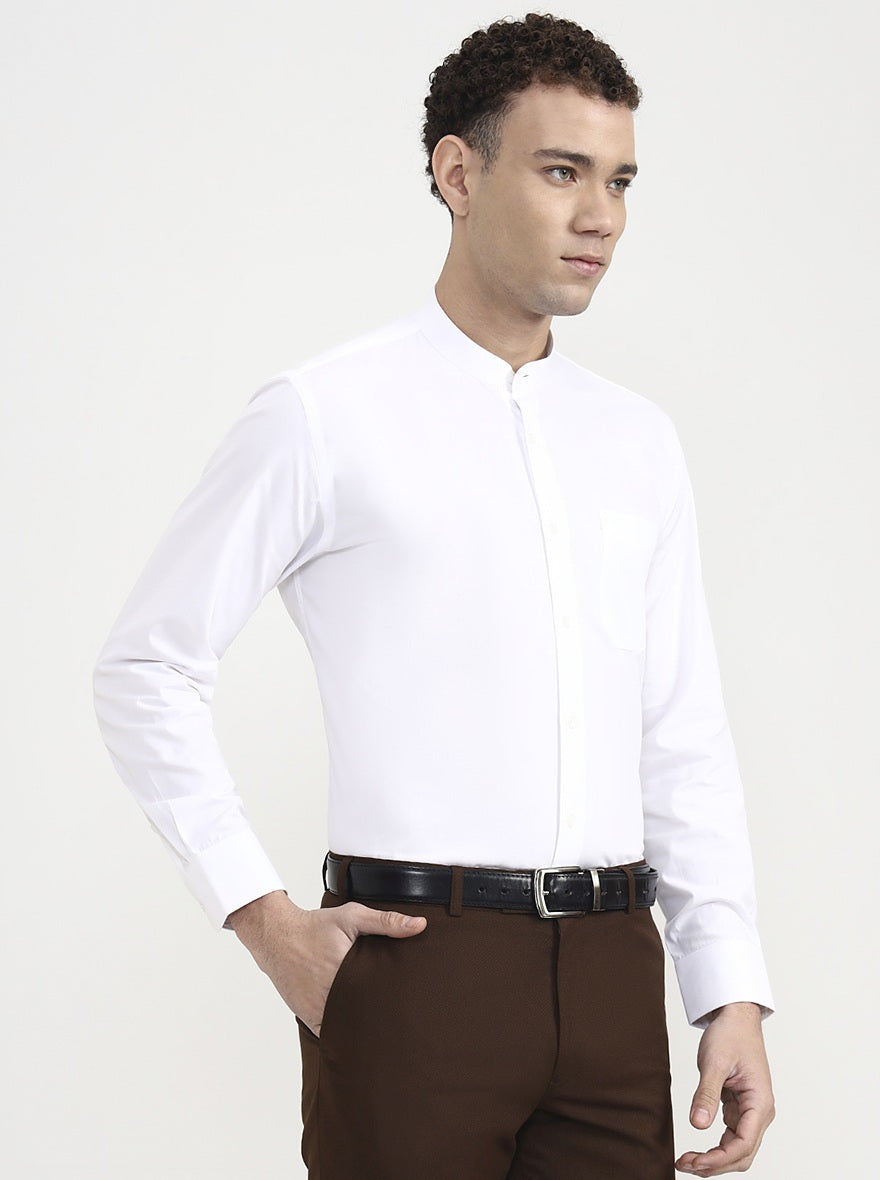 White Solid Regular Fit Formal Shirt | JadeBlue