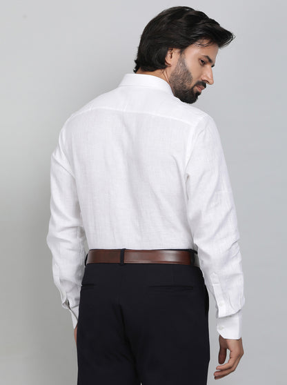 White Solid Regular Fit Formal Shirt | JadeBlue