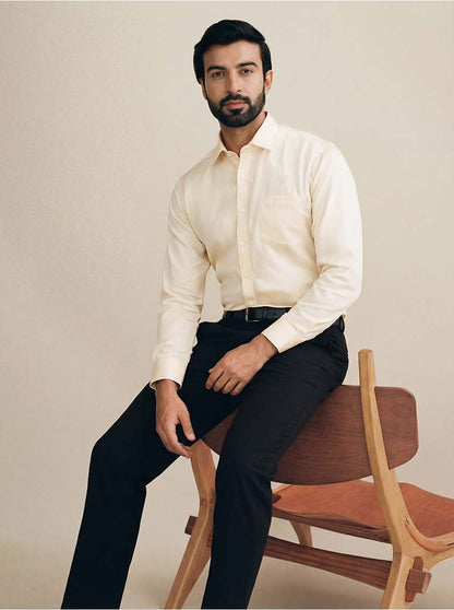 Peach Solid Regular Fit Formal Shirt | JadeBlue