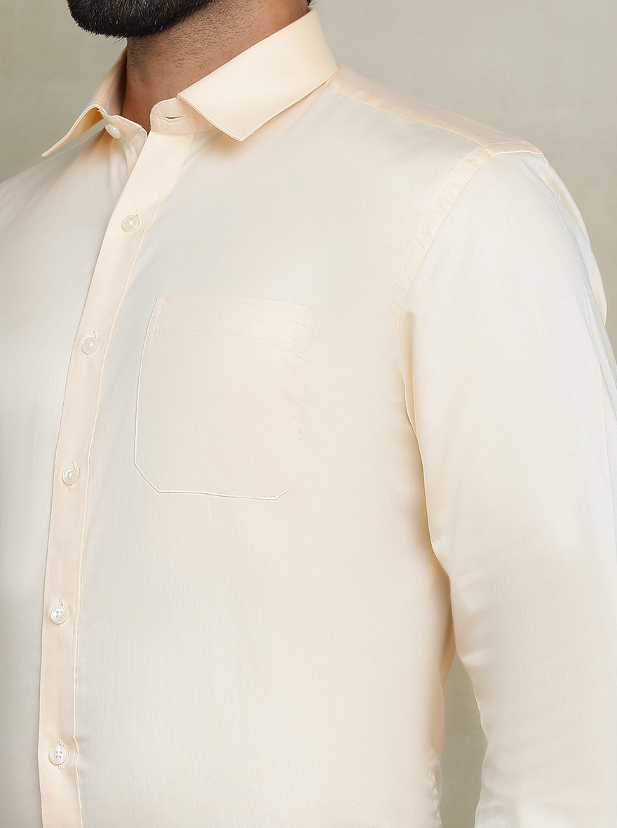 Peach Solid Regular Fit Formal Shirt | JadeBlue